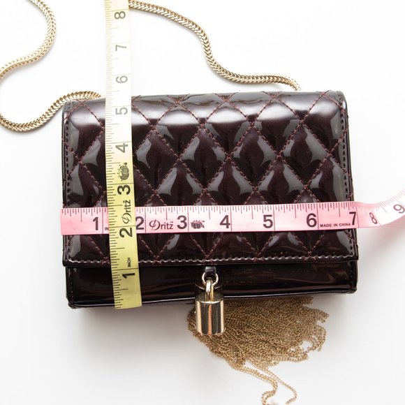 Big Buddha Lila Purse Quilted Patent Crossbody Bag Gold Tassel Chain Strap Brown - Picture 7 of 9